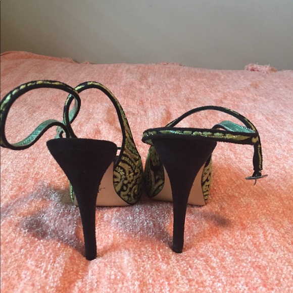 Sandals - Picture 2 of 2